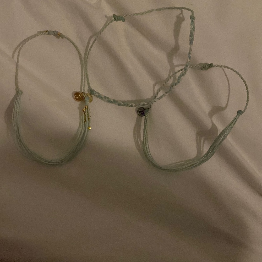 3 pura vida bracelets